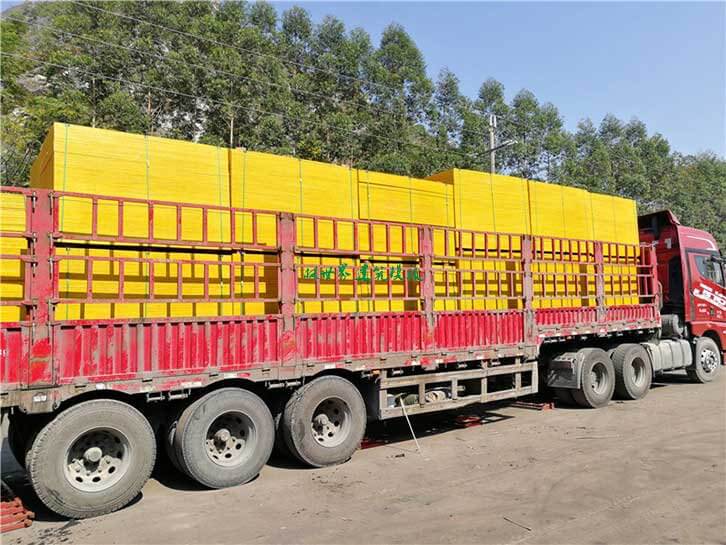 林世界木膠板待發(fā)往河北邢臺(tái)